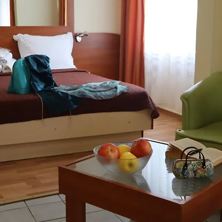 Отель Palitra Варна