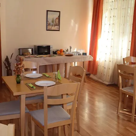 Отель Palitra Варна