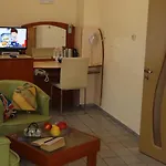 Palitra Hotel 3*