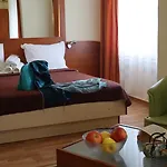 Palitra Hotel 3*