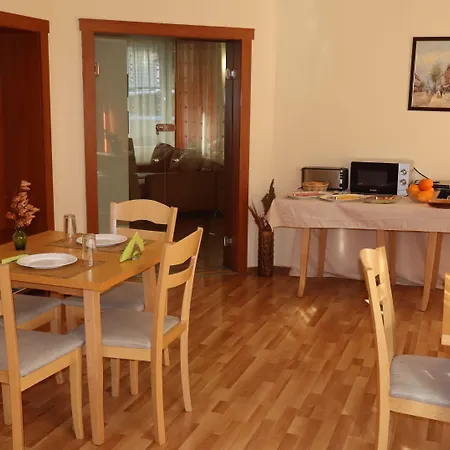 семеен Palitra Готель 3*
