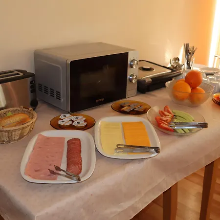 Отель семеен Palitra