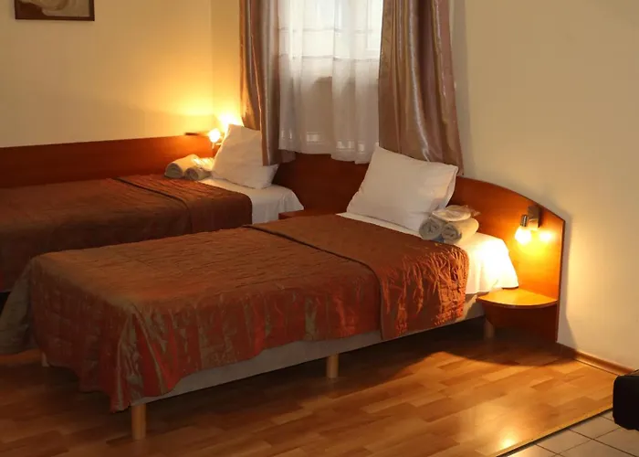 Palitra 3* 瓦爾納