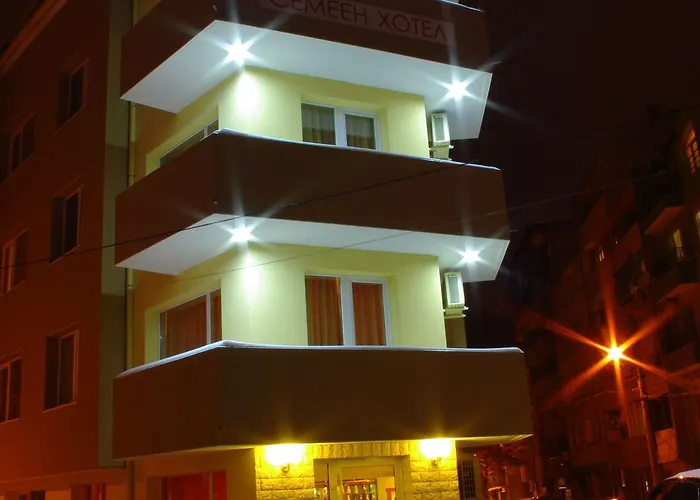 Palitra 酒店 瓦爾納